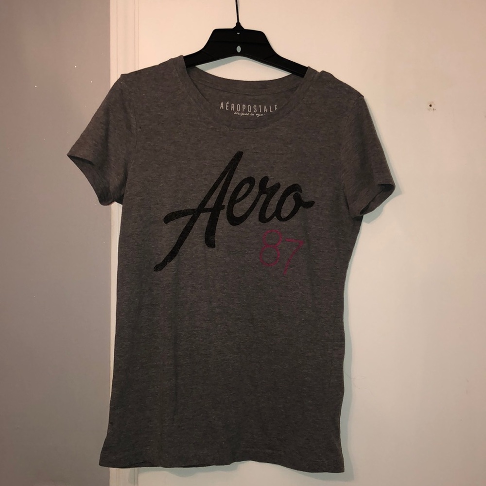 Aéropostale Grey T-shirt